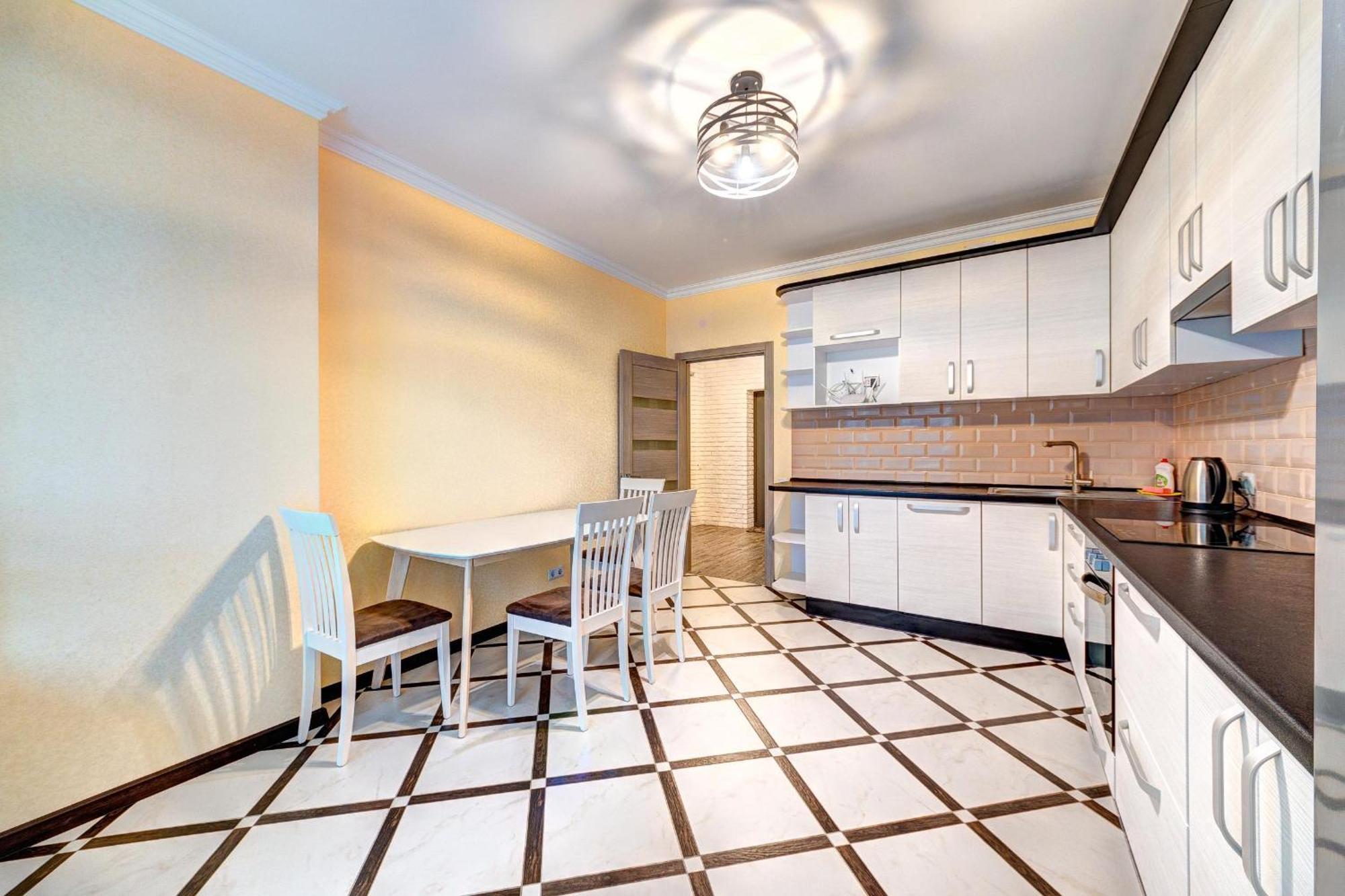 Apartment Voskresenska 18 , Парковые Озера Киев Номер фото