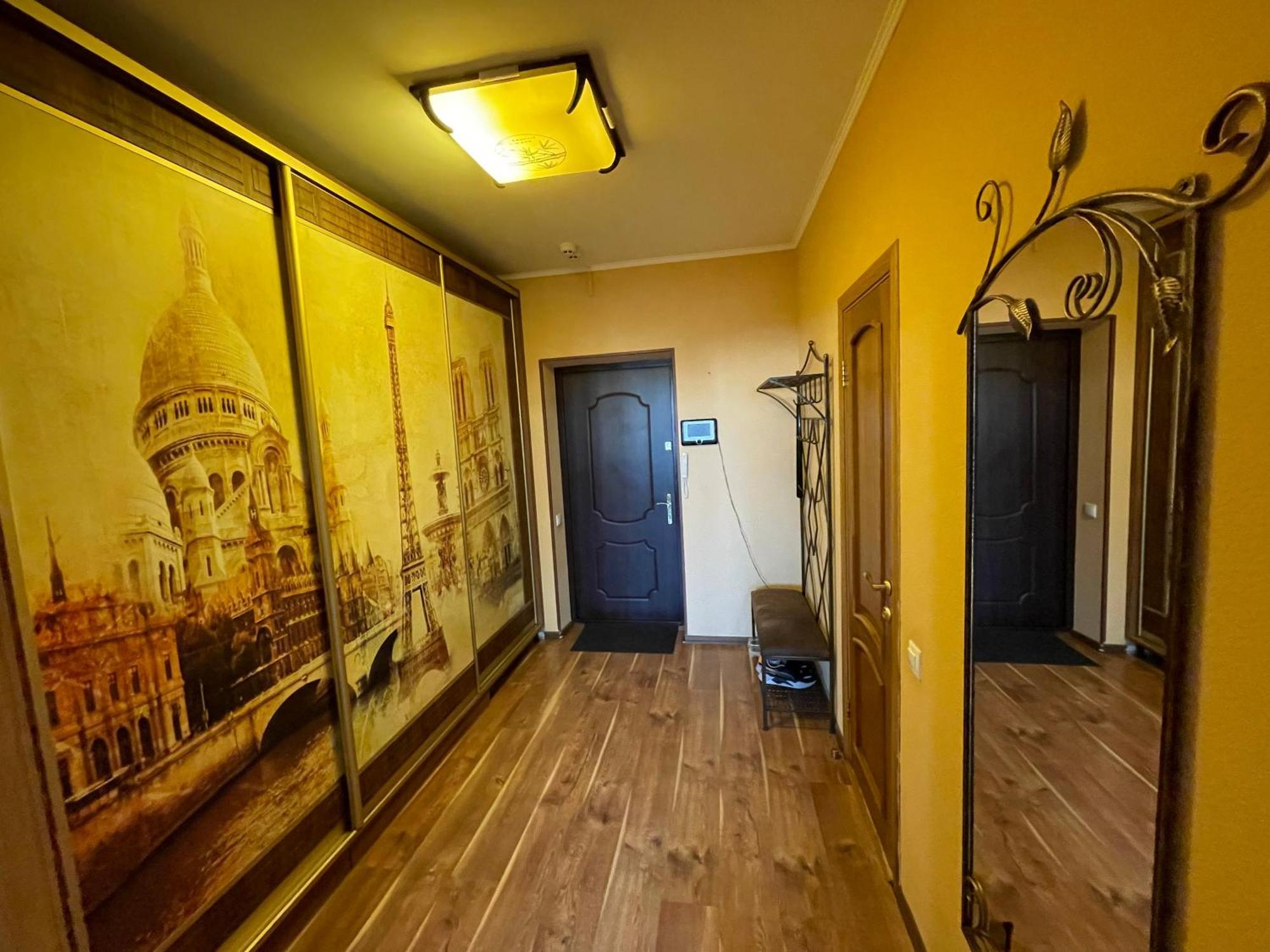 Apartment Voskresenska 18 , Парковые Озера Киев Номер фото